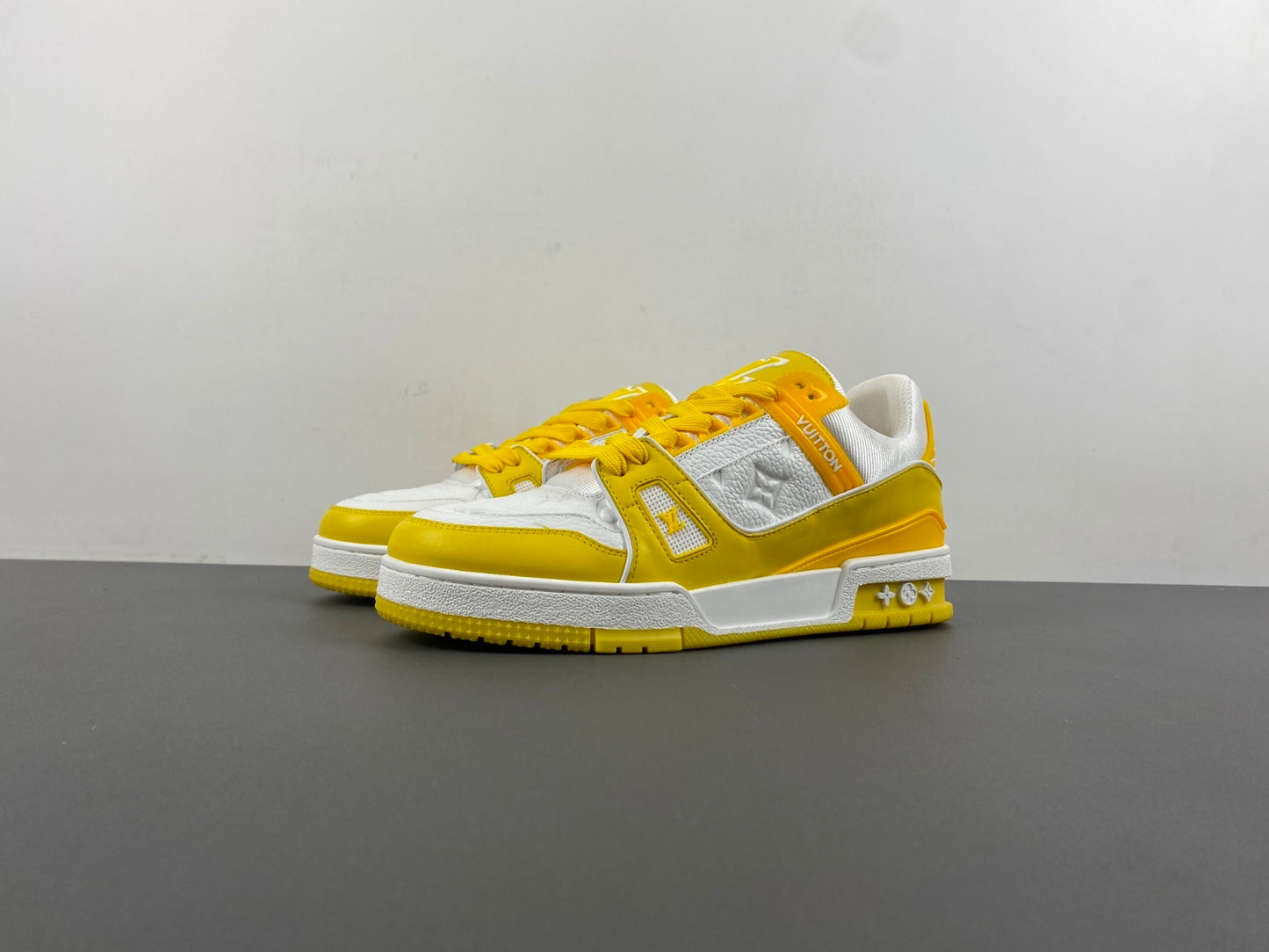 Louis Vuitton Trainer Yellow White Monogram