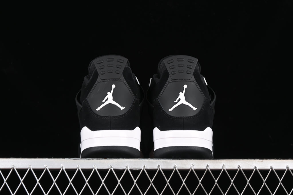 Jordan 4 White Thunder