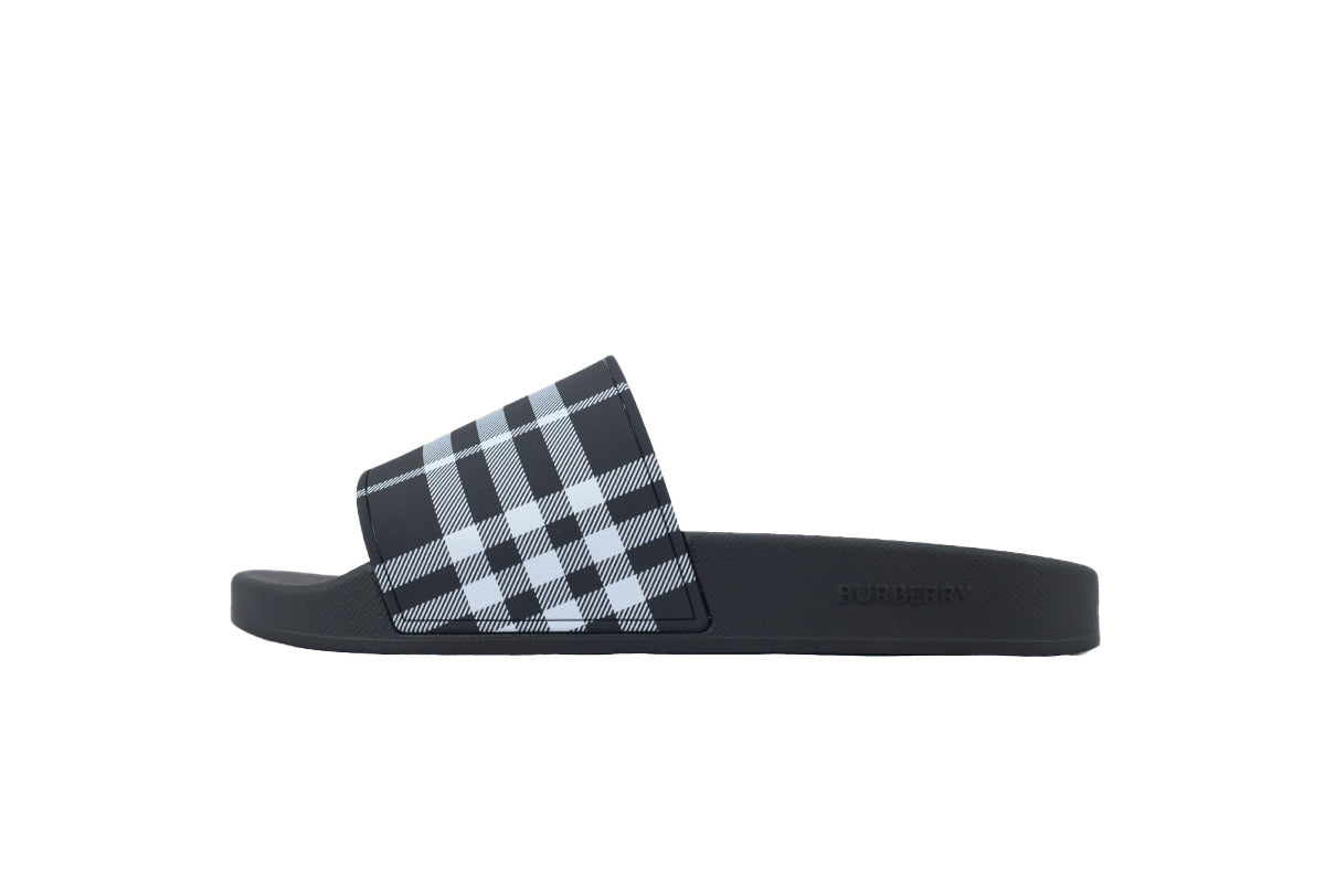 Burberry Slides Black