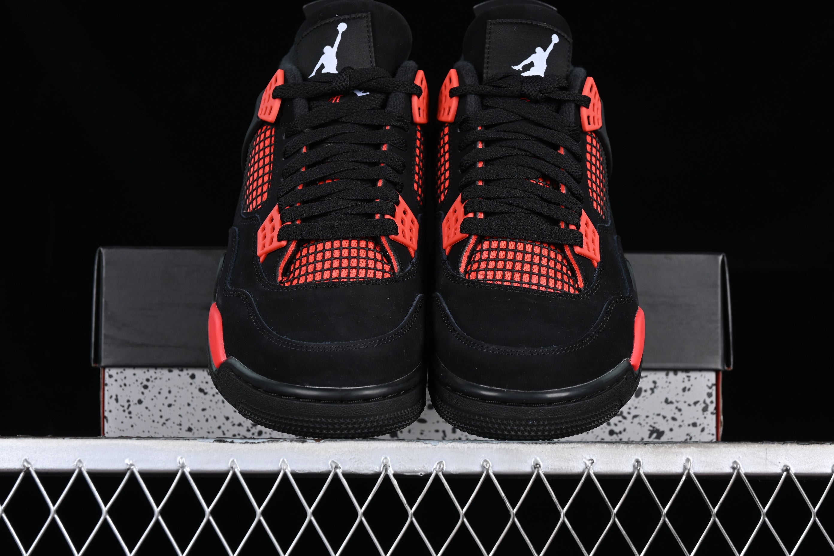 Jordan 4 Red Thunder
