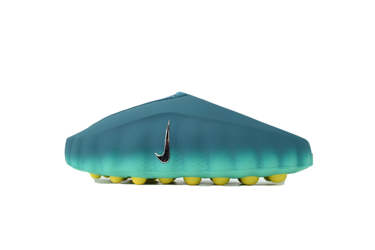 Nike Mind 001
