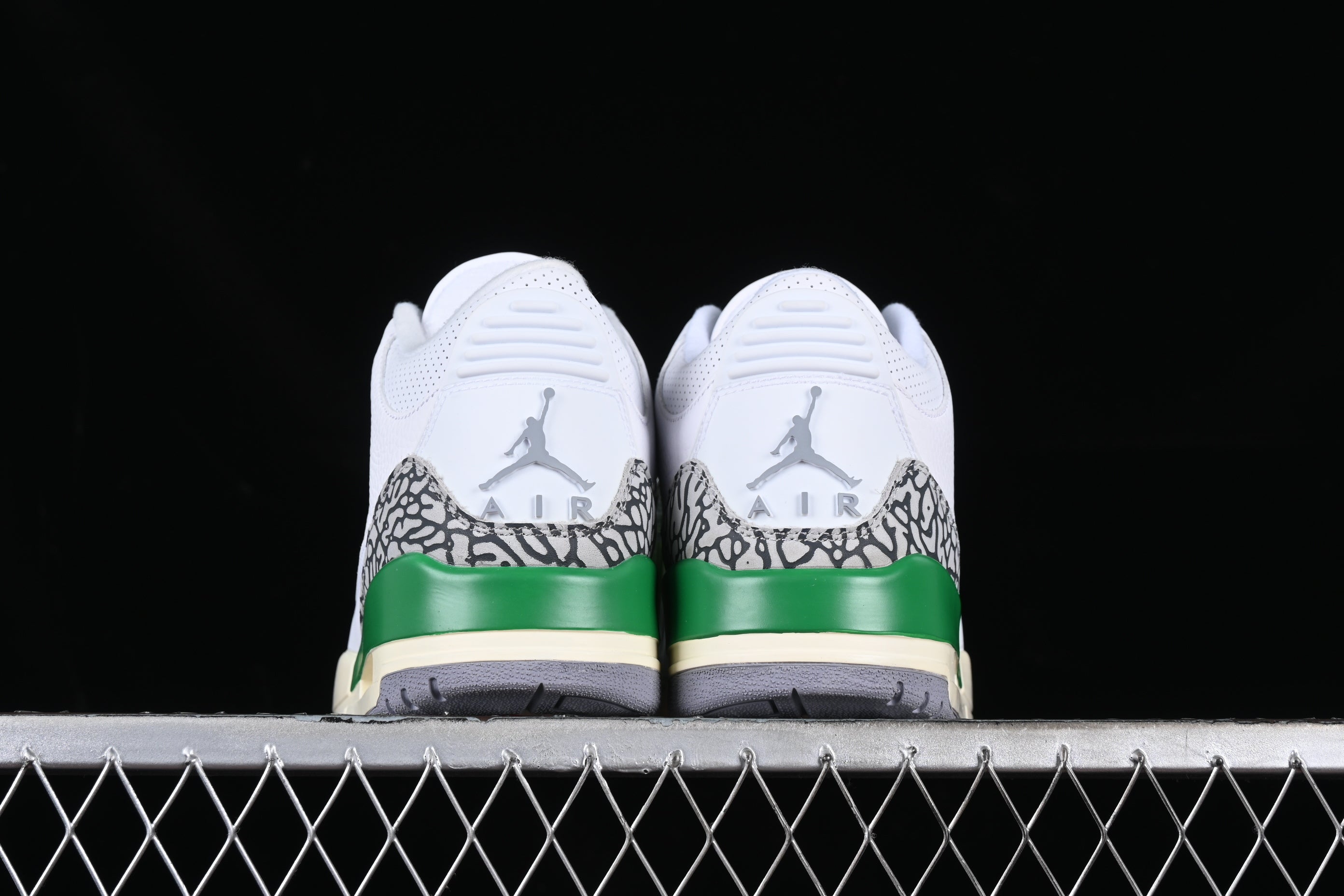 Jordan 3 Lucky Green
