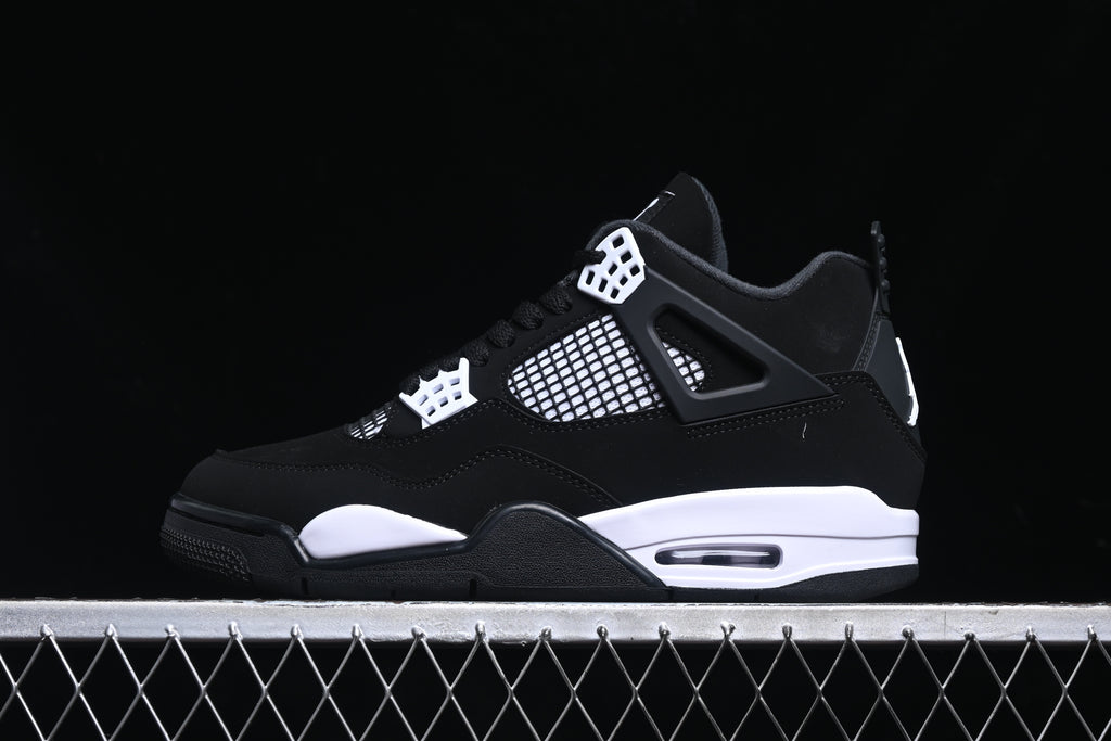 Jordan 4 White Thunder