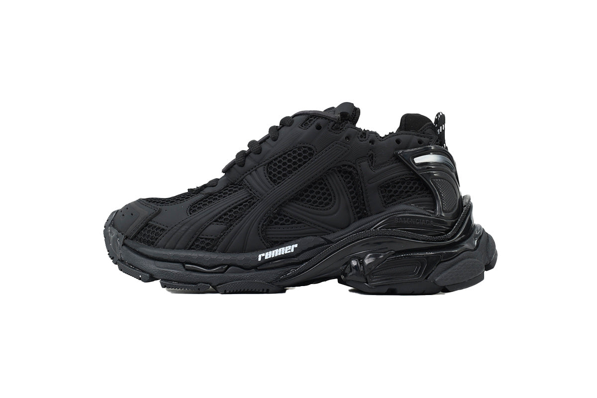 Balenciaga Runners Black