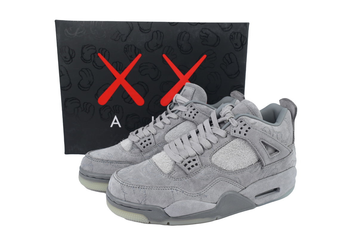 Jordan 4 Kaws