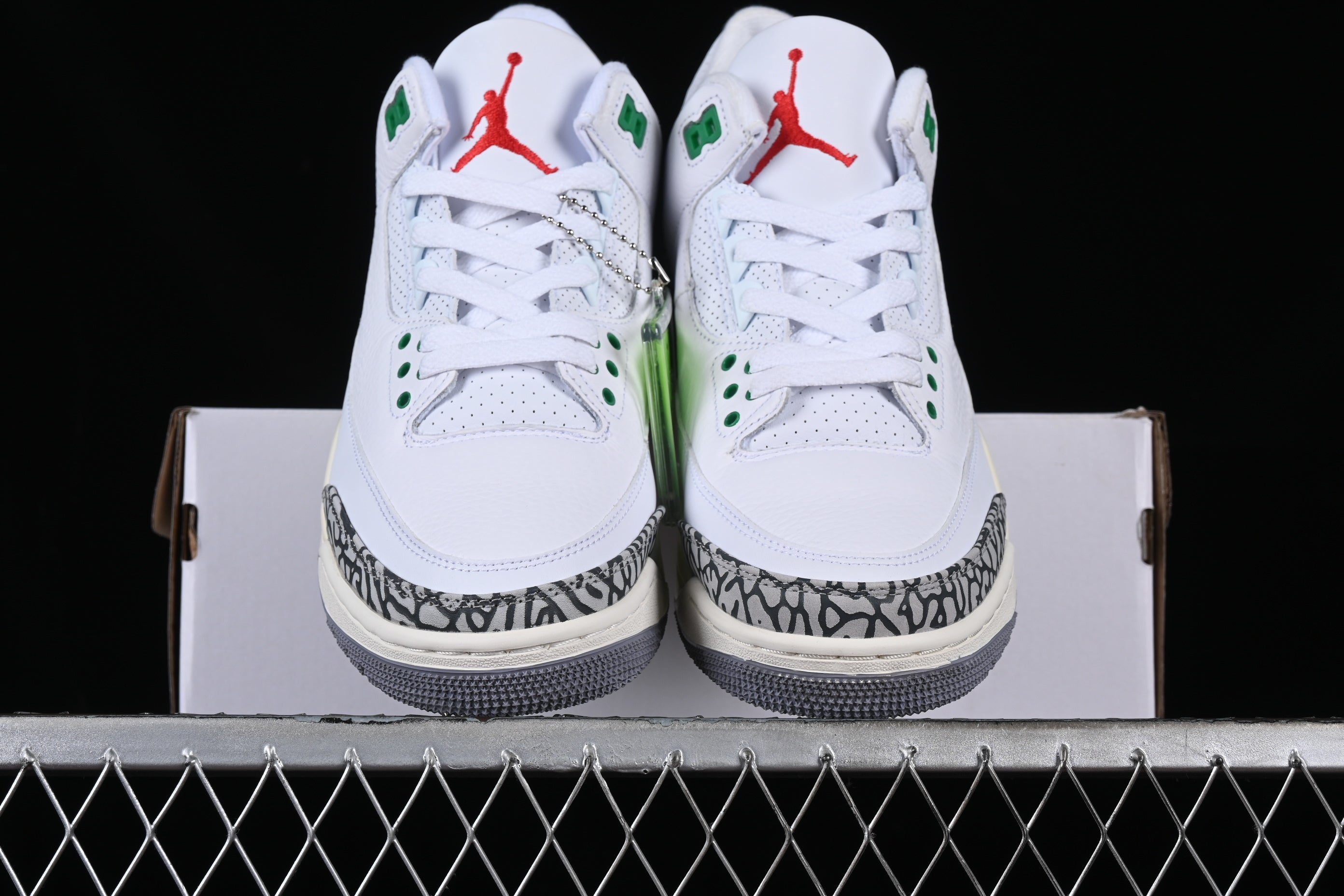 Jordan 3 Lucky Green