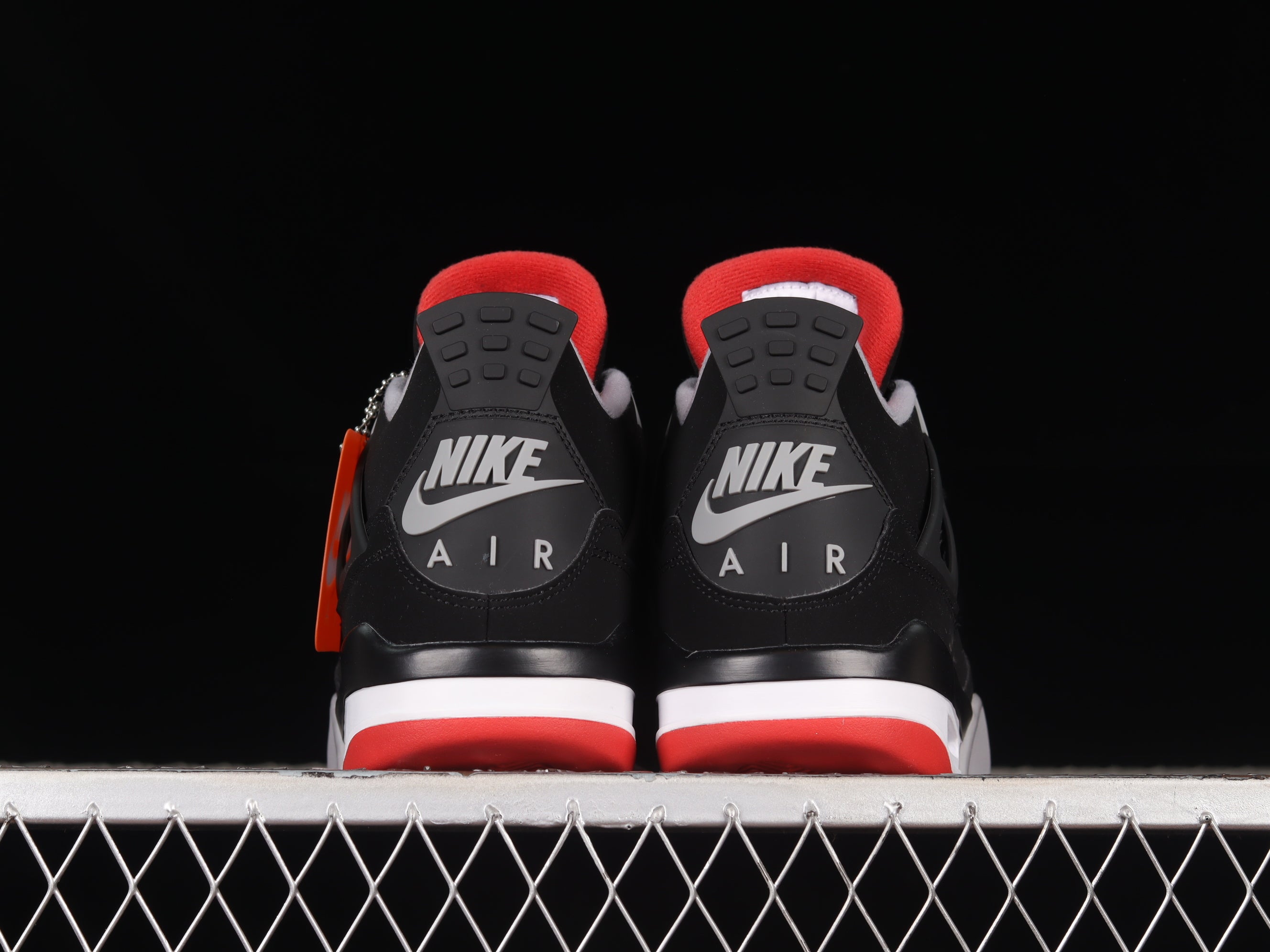 Jordan 4 Bred