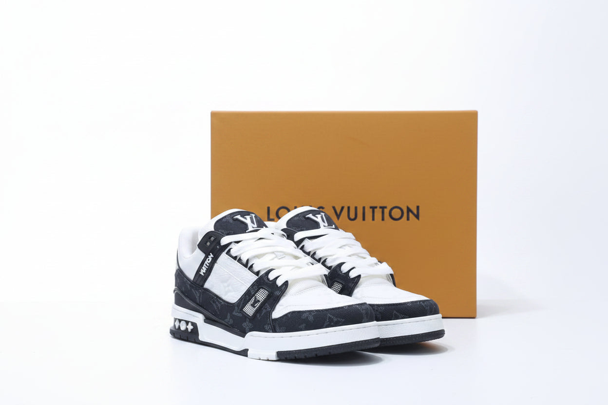 LV Trainer White Black